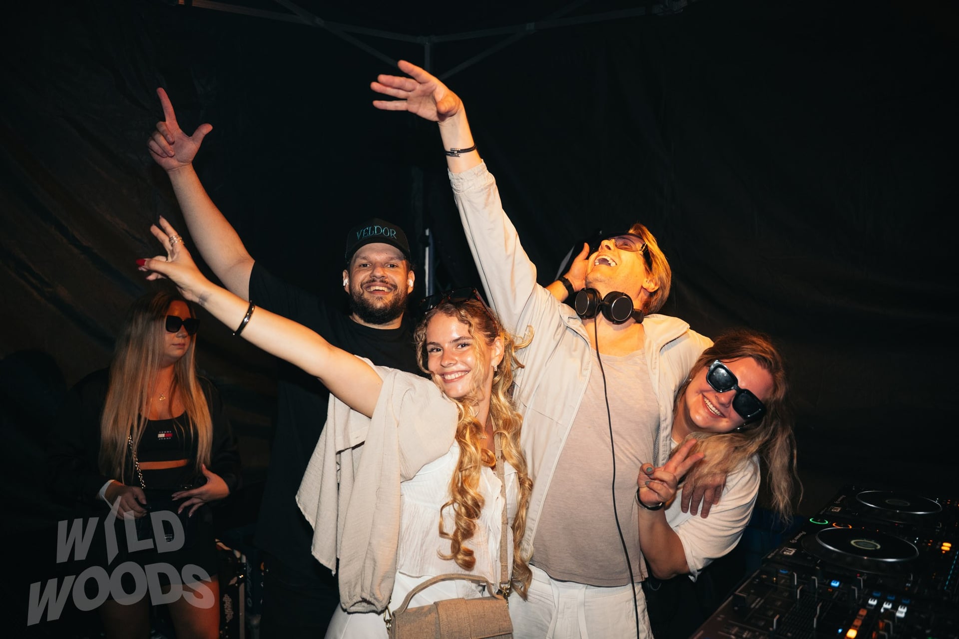 Wild Woods Crowd